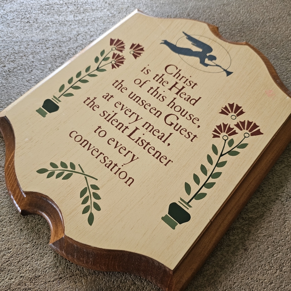 Vintage Wooden Wall Plaque - CHRIST IS THE HEAD - Picture 3 of 5